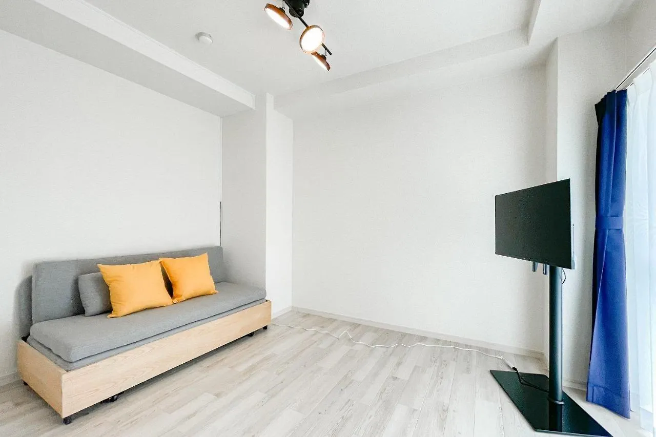 Osaka House Honkan アパート