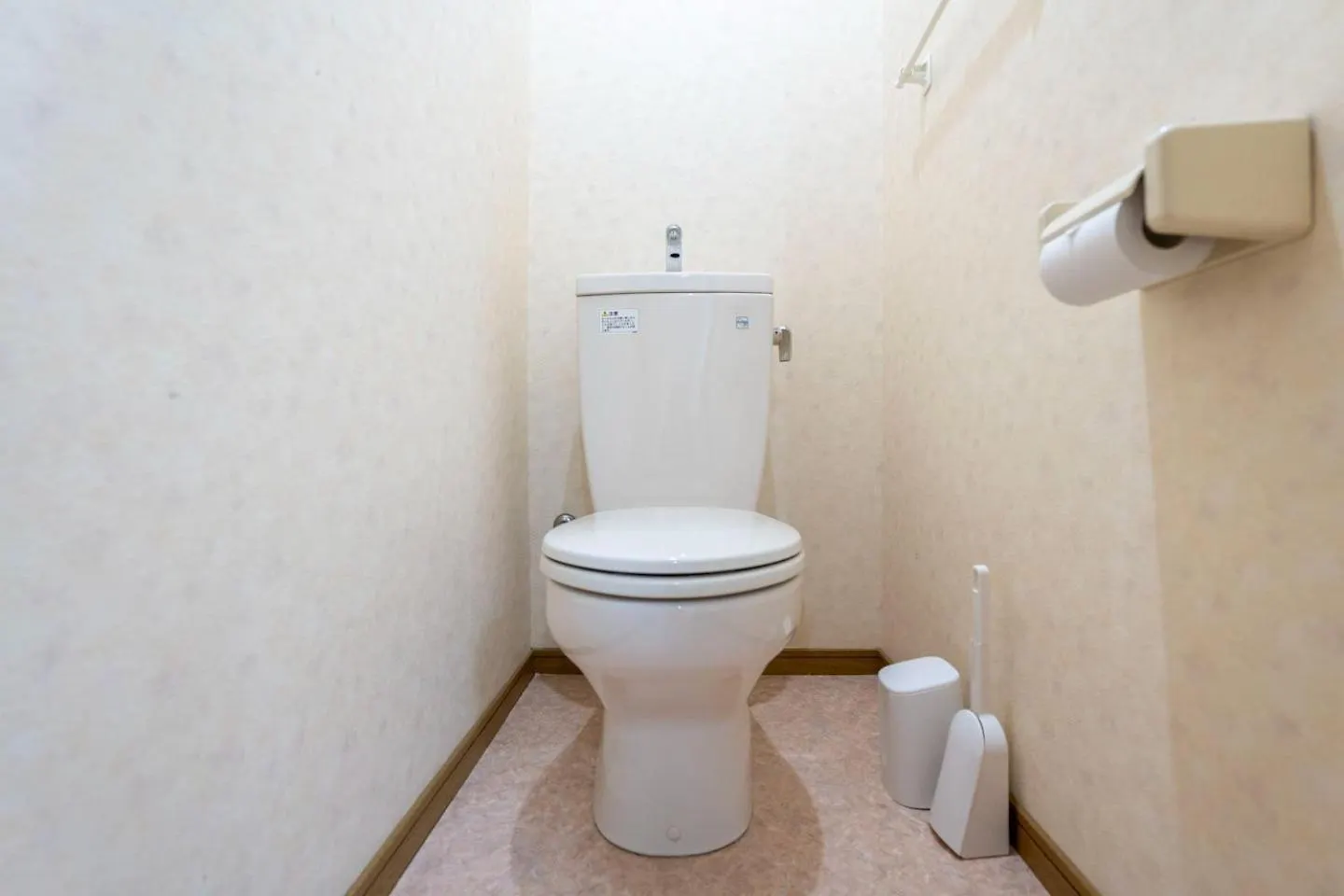 アパート Osaka House Honkan