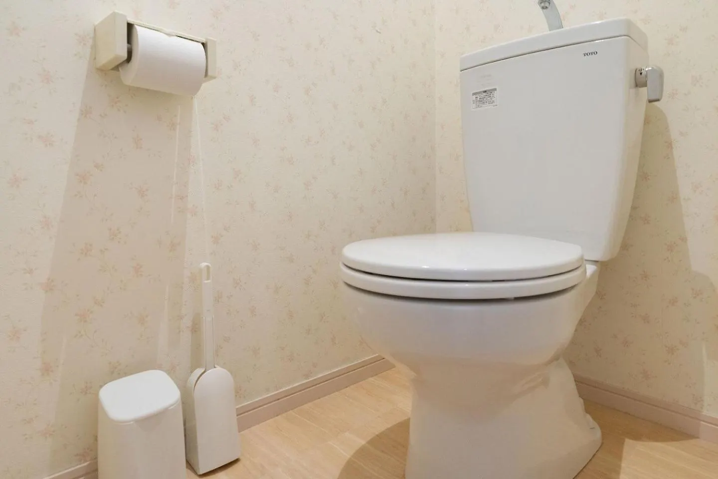 Osaka House Honkan アパート
