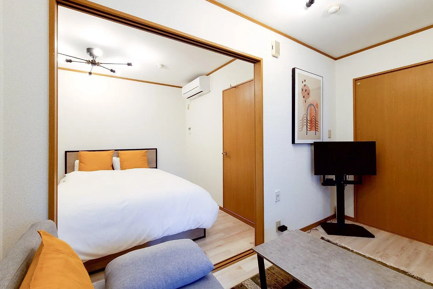 Osaka House Honkan Apartment